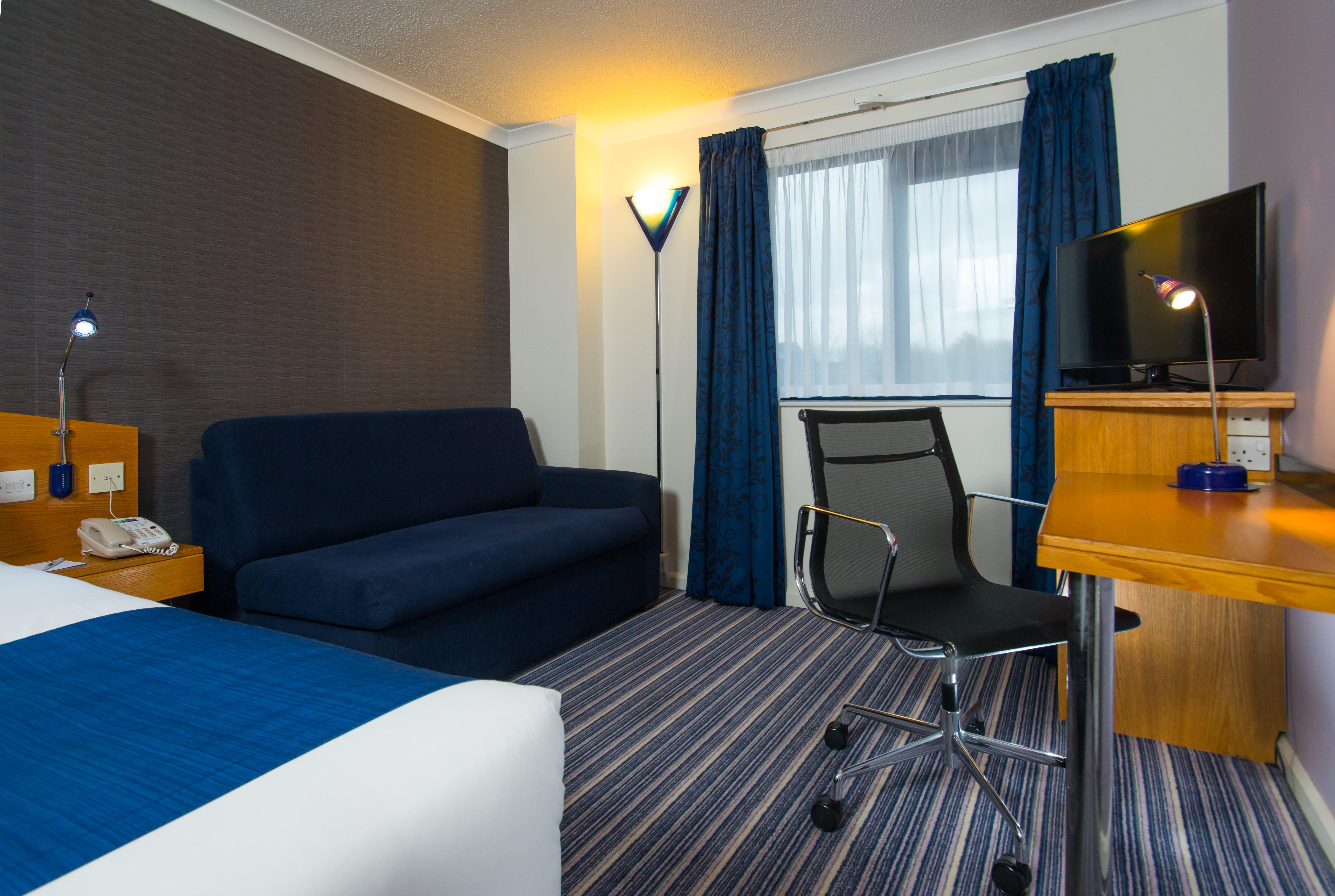 Holiday Inn Express Inverness By Ihg Dış mekan fotoğraf